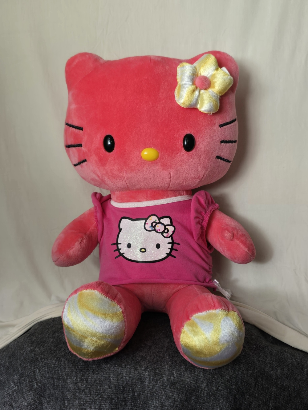 Limited Edition 2013 Build-A-Bear Sunshine Hello Kitty w/ Flower Bow & Shirt